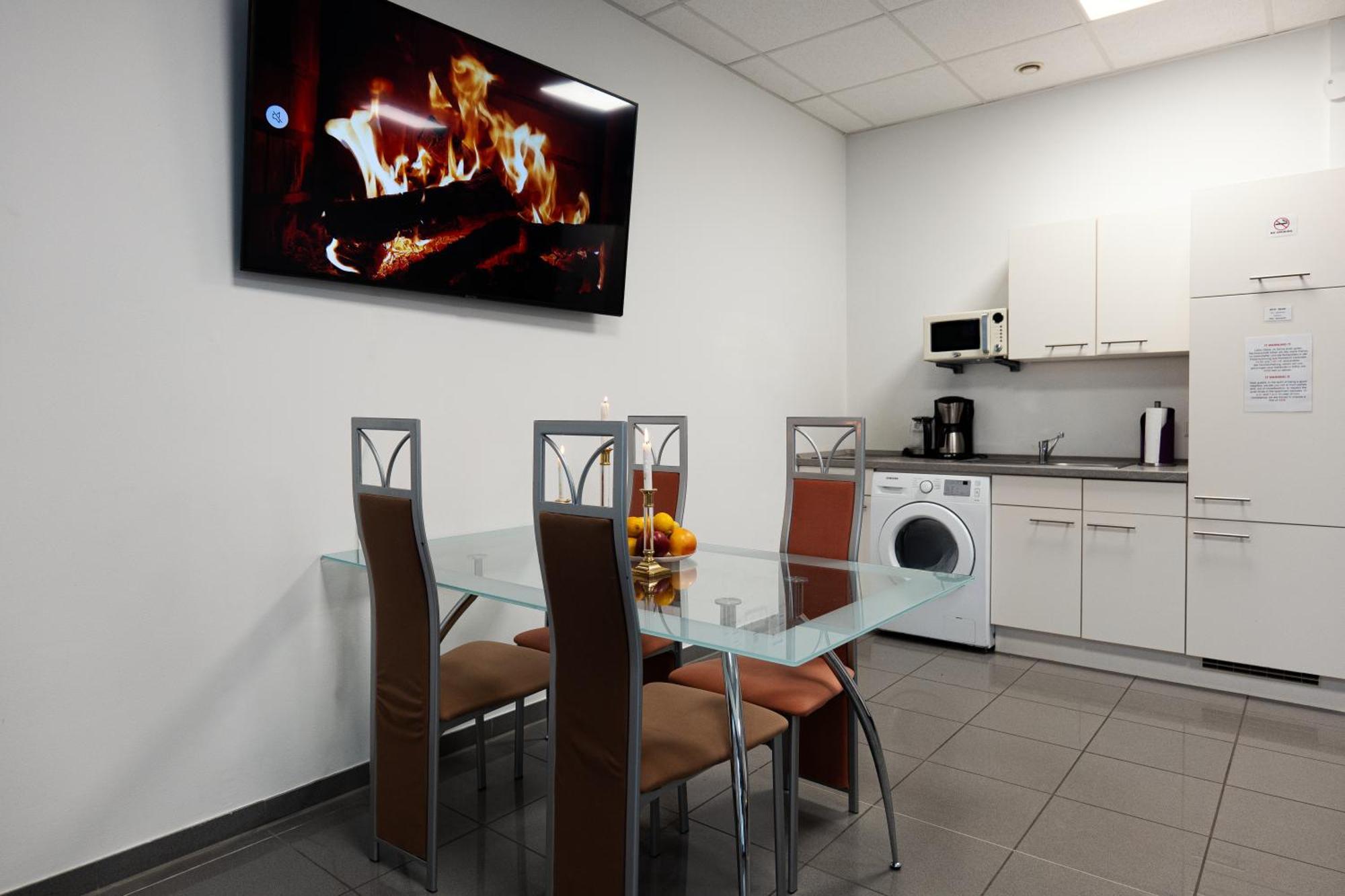 City J&L Apartment Zentrale Lage Фрайбург Екстериор снимка