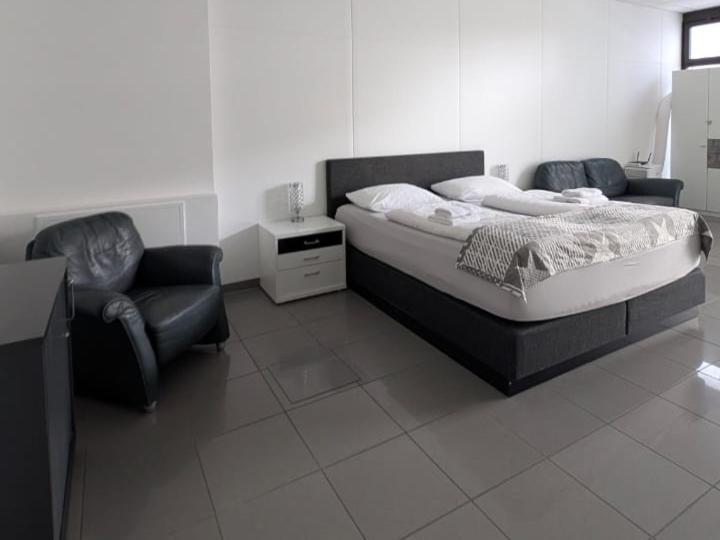 City J&L Apartment Zentrale Lage Фрайбург Екстериор снимка